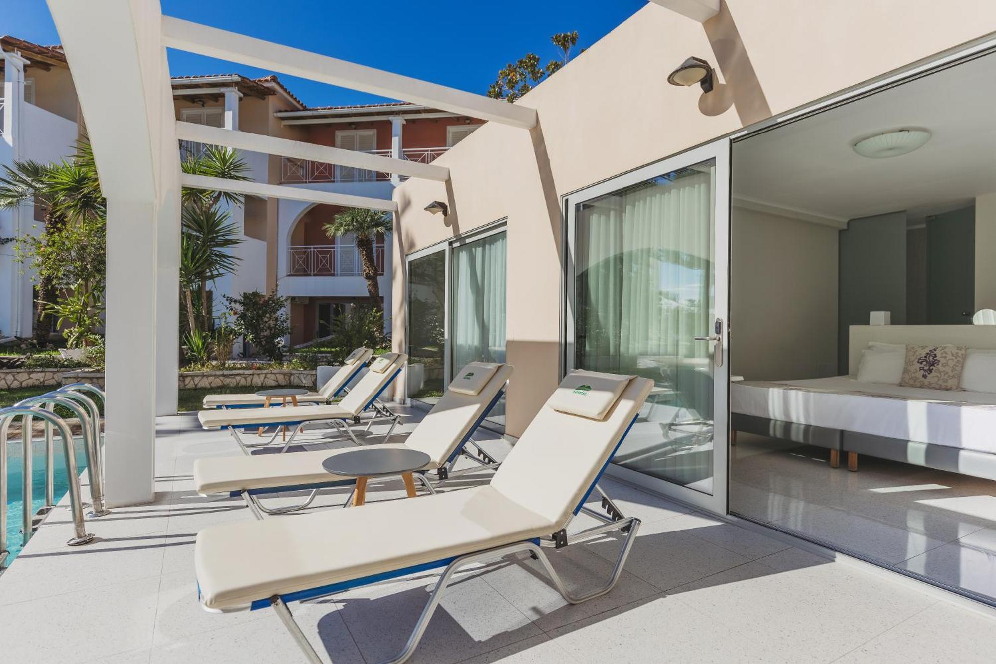 Sunrise Zante - Adults Only Hotel チィリヴィ エクステリア 写真