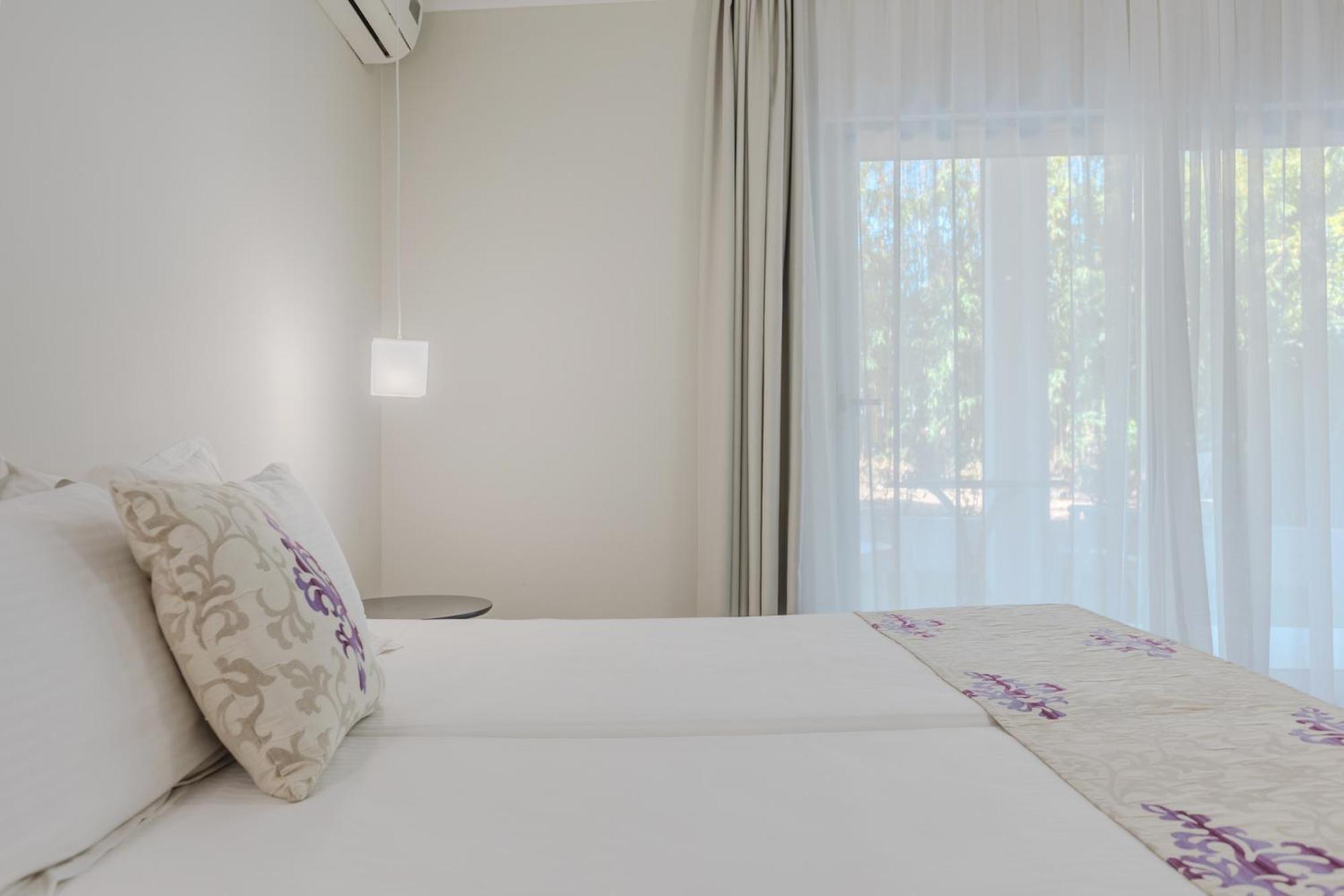 Sunrise Zante - Adults Only Hotel チィリヴィ エクステリア 写真